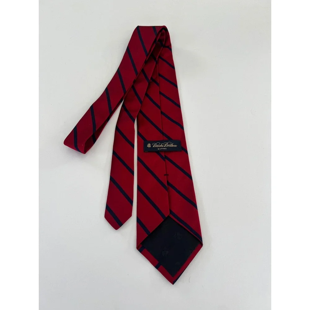 Brooks Brothers Makers Red Navy Blue Striped Silk Repp Tie Mens Classic Formal